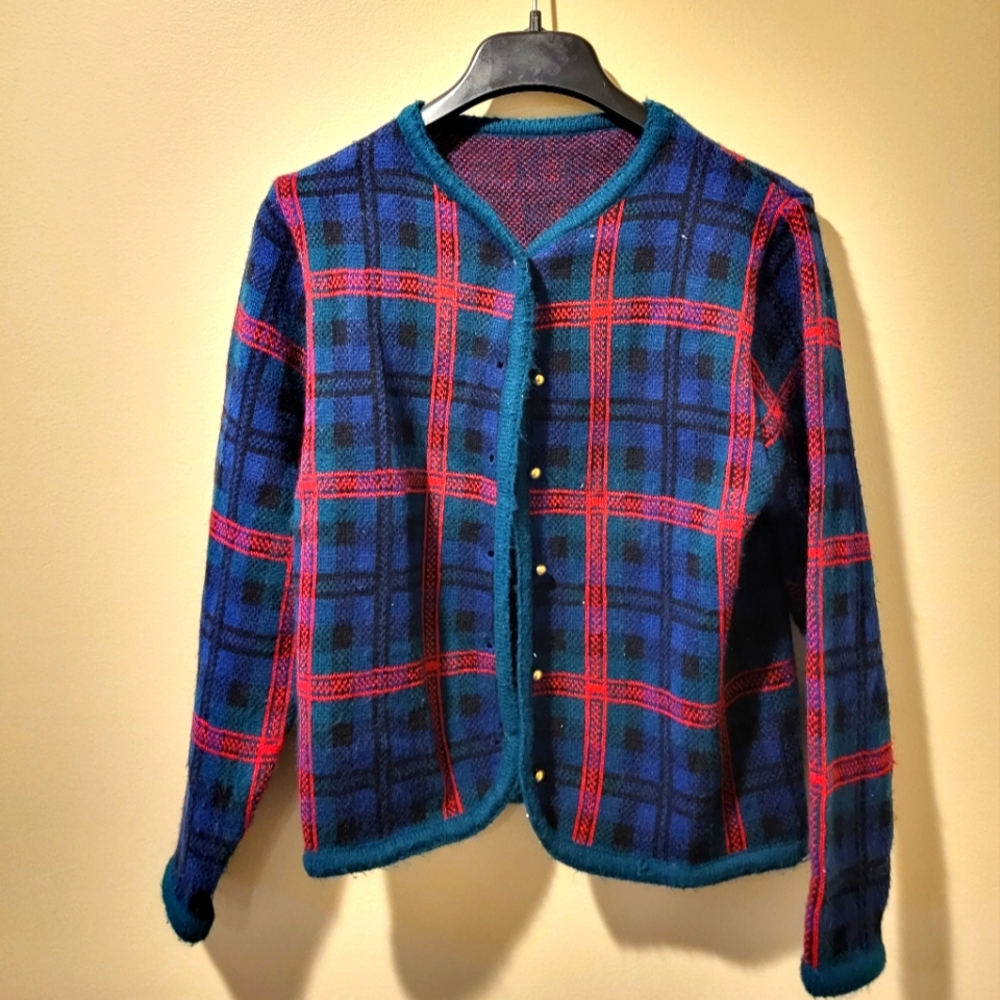 Vintage Plaid Cardigan